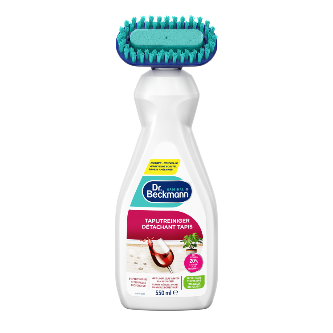 Dr. Beckmann tapijtreiniger 550ml met turquoise borstelhoofd voor vlekkenverwijdering.