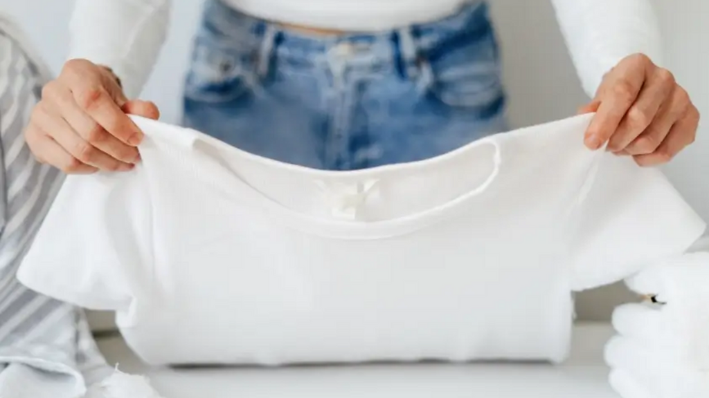 Blanqueador para ropa blanca